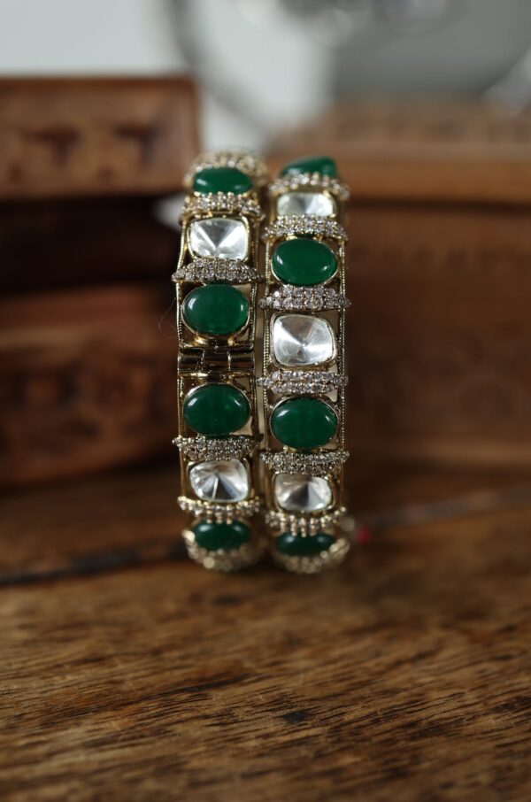 Paavni Green Polki Bangle - Image 7