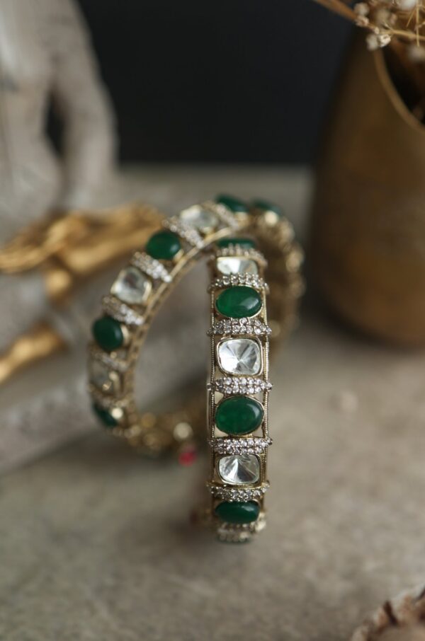 Paavni Green Polki Bangle - Image 2